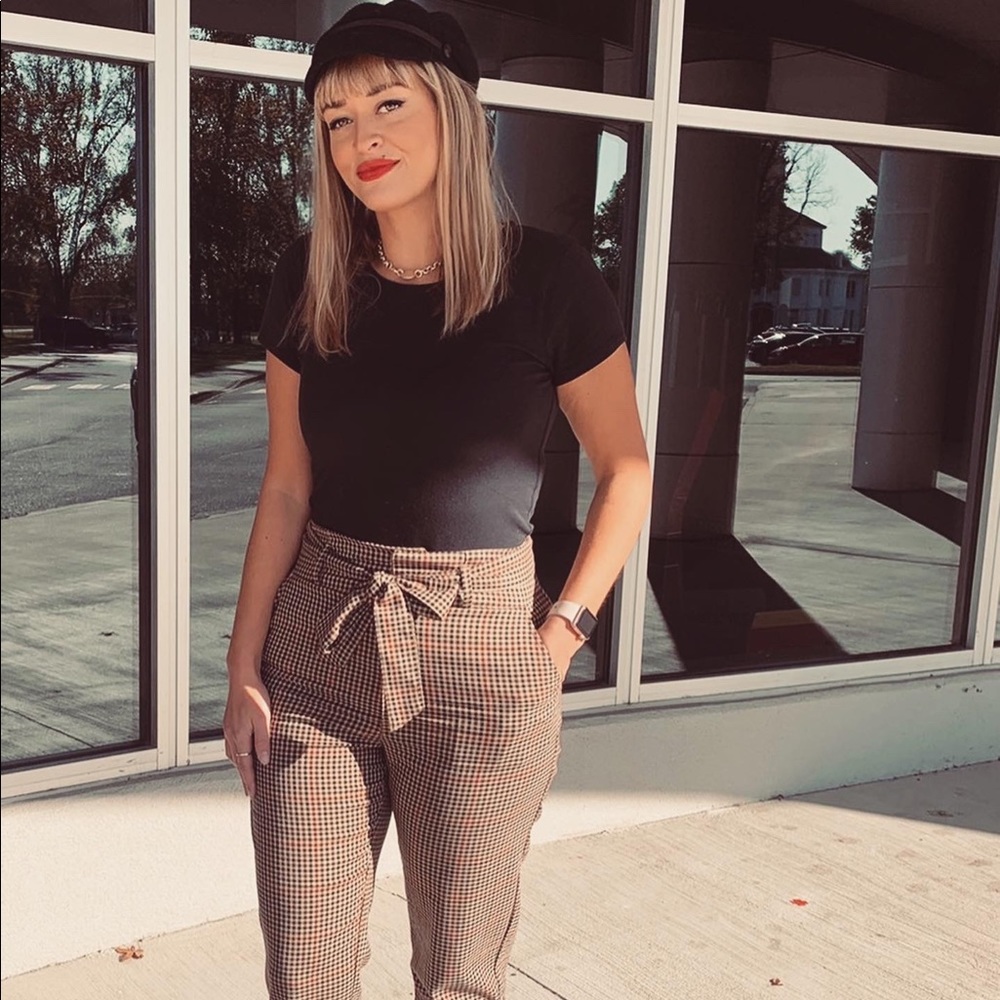 Meet your Posher, Justina